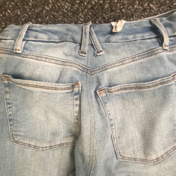 Good American good petite straight jeans - Picture 3 of 4